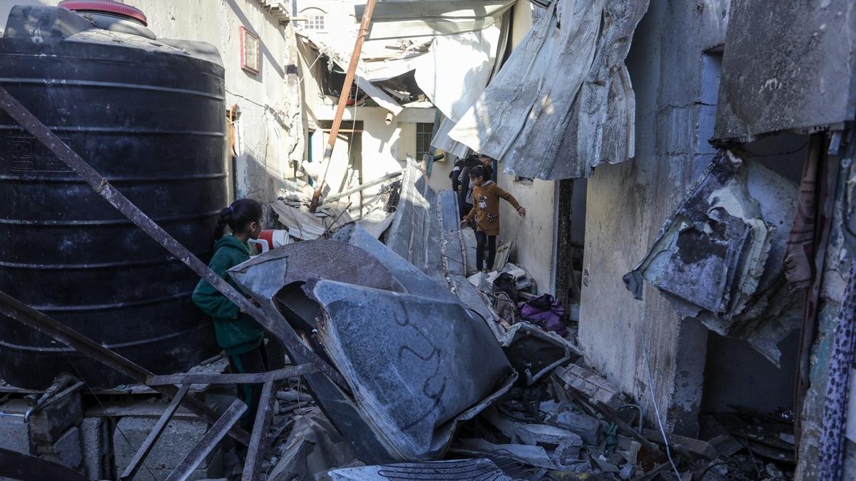 Snr Tanmayan Doktorlar: Gazze'de yaanan deheti tarif edecek sz kalmad
