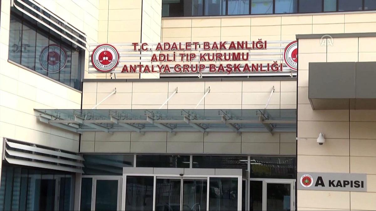 Antalya'da 3 aydr gml olduu yerde bulunan Krgz kadnn cenazesi ailesine teslim edildi