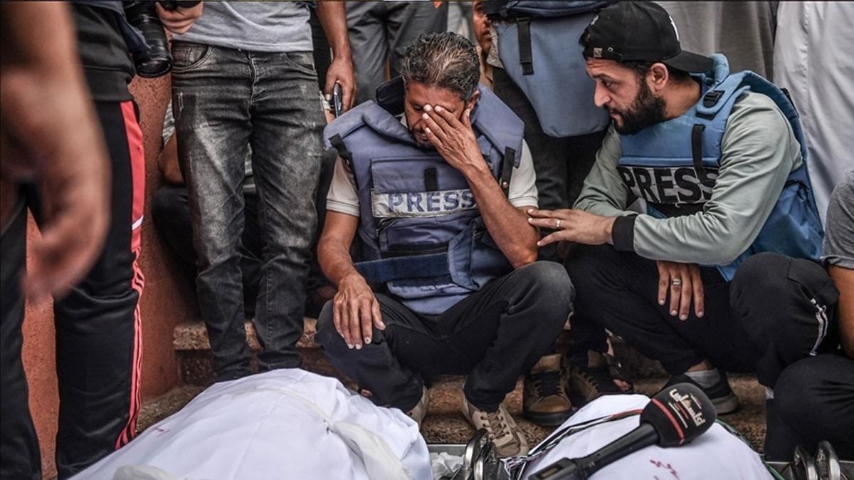 Basn katili srail! Gazze'de 84 gnde 106 gazeteci ldrld