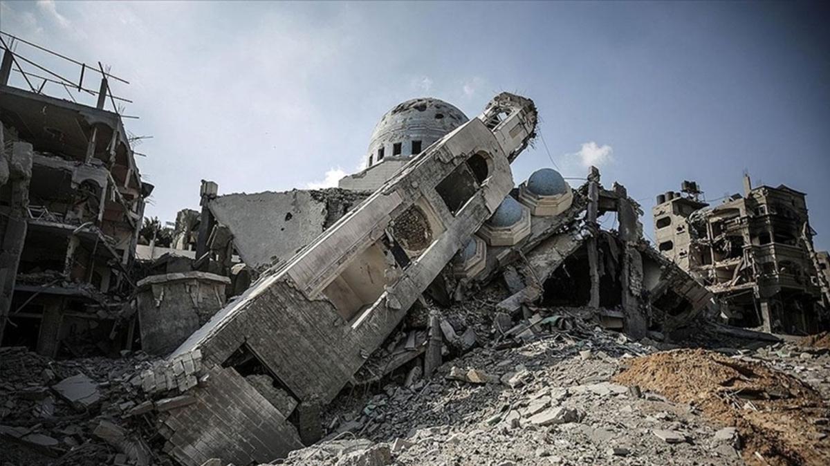 srail'den kltr katliam! Gazze'de 200'den fazla tarihi miras yok edildi
