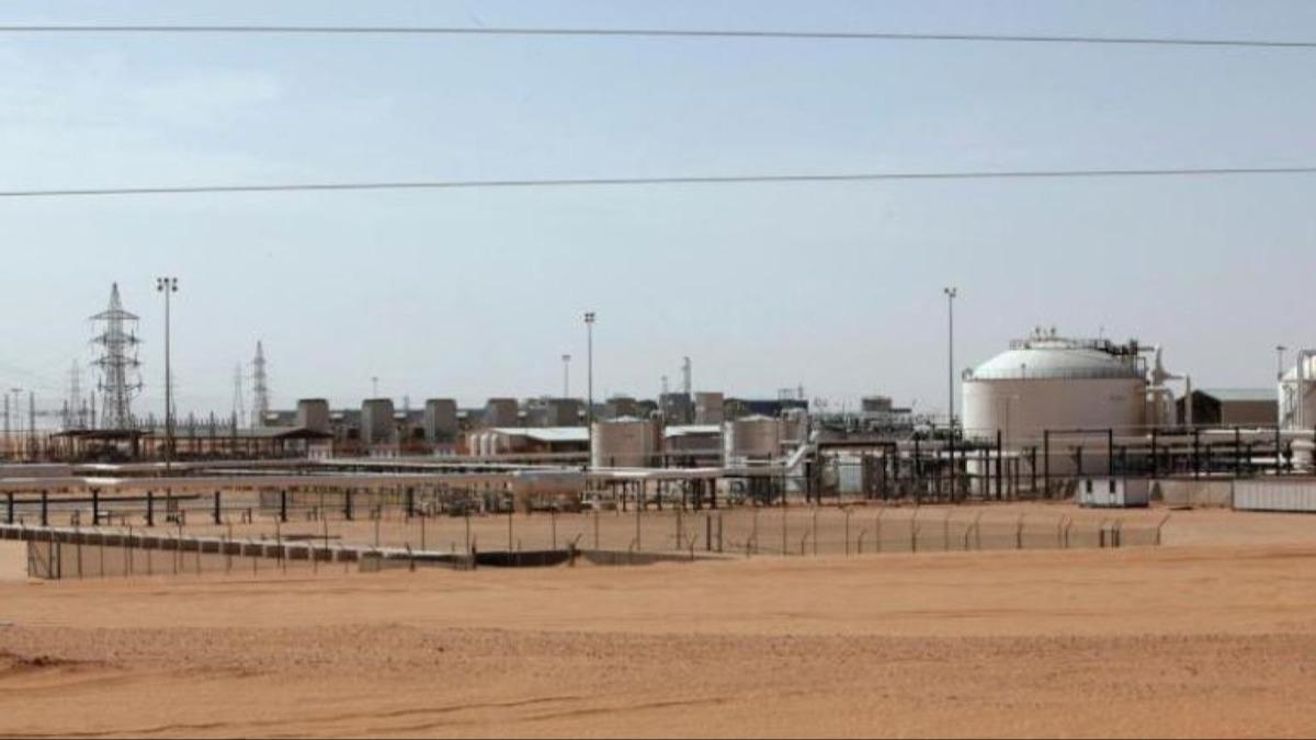 Dev petrol sahasn kapattlar! ''Mcbir sebep hali'' ilan edildi