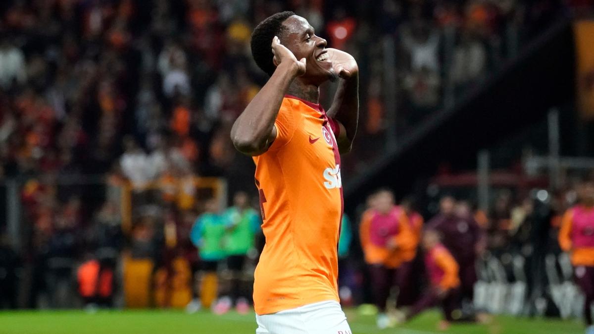 Didier Drogba: Zaha milli takmda olmay hak ediyor
