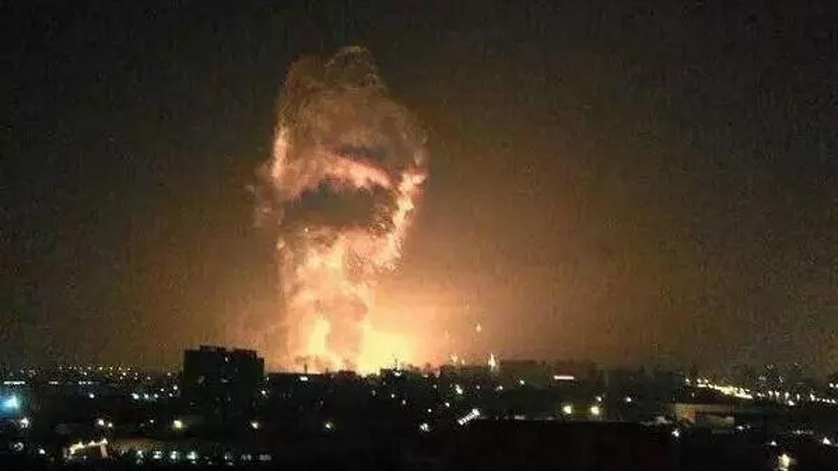 ABD-ngiliz sava uaklarnn Yemen'e saldrlar iddetli patlamalara neden oldu