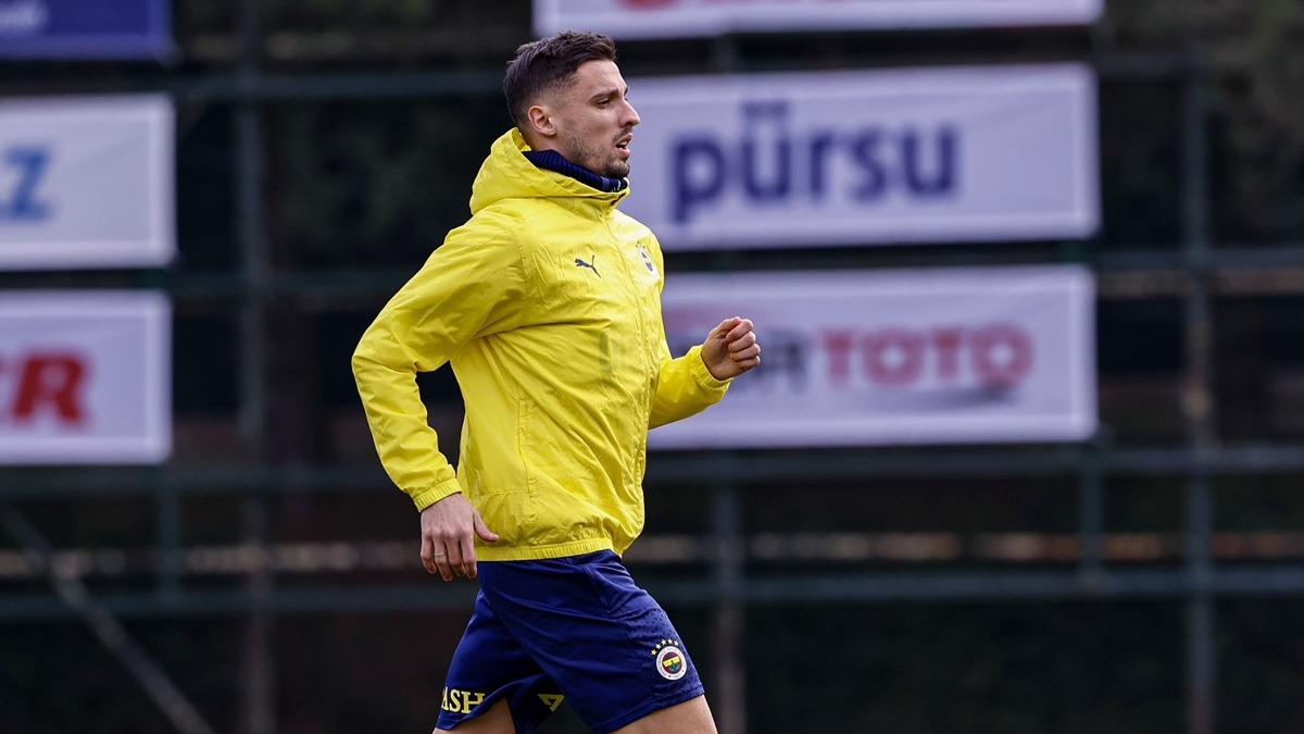 Rade Krunic, takmla ilk antrenmanna kt 