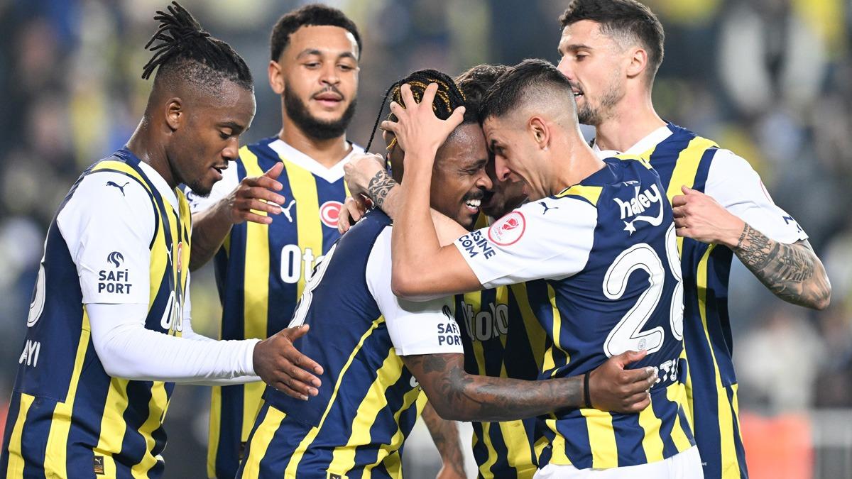 MA SONUCU Fenerbahe 6-0 Adanaspor