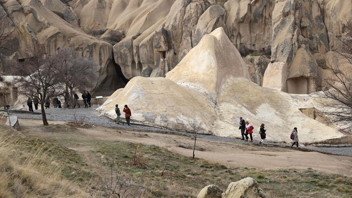 Tarihi ve doal gzellikleriyle ilgi eken Kapadokya yaryl tatiline hazrlanyor