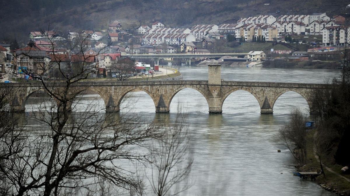 Bosna Hersek'teki Osmanl yadigar Drina Kprs, 477 yldr tm ihtiamyla ayakta duruyor