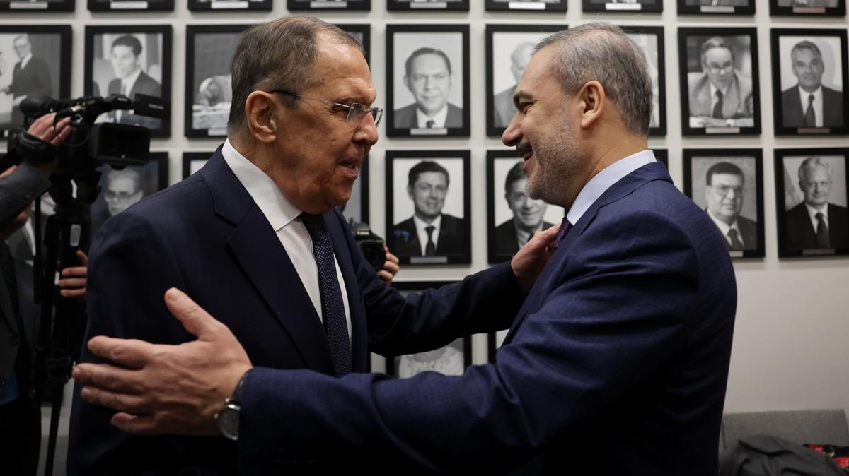 Bakan Fidan Rus mevkida Lavrov ile grt