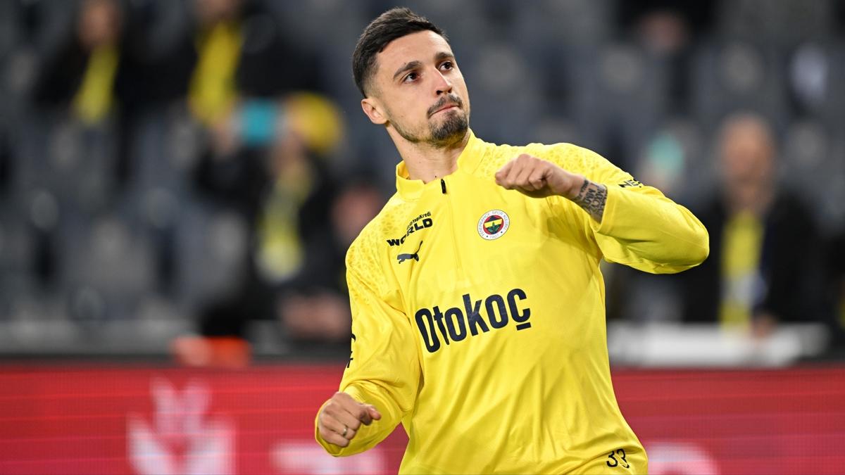 Fenerbahe'de gzler Rade Krunic'e evrildi