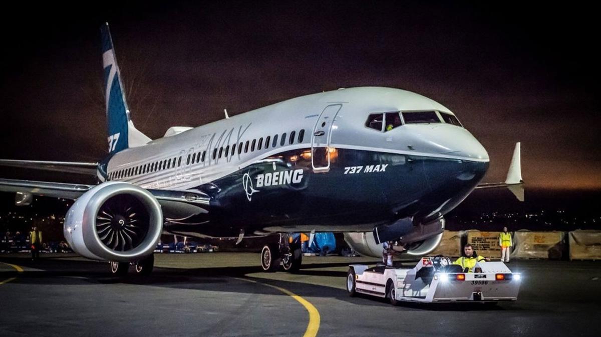 ABD'de Boeing 737 MAX uaklarna retim engeli! Gvdesinden para kopmutu