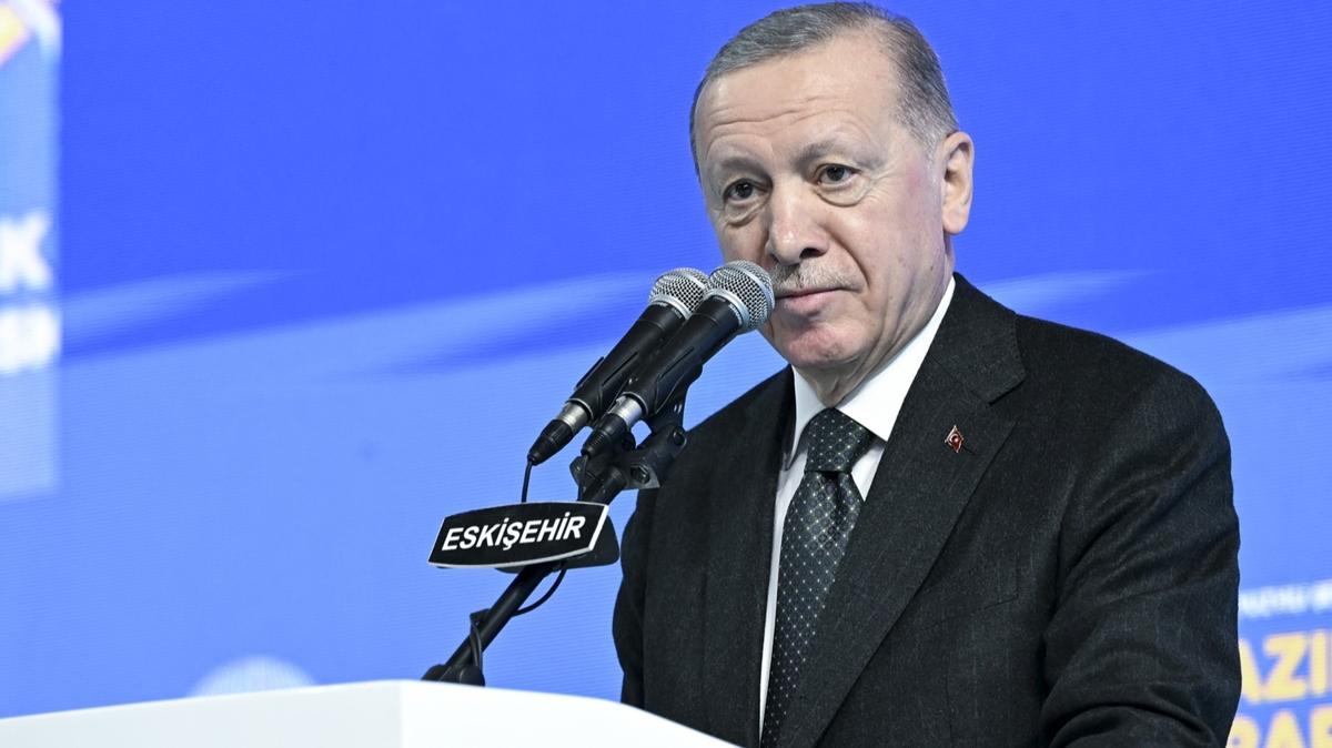 Cumhurbakan Erdoan, AK Parti Eskiehir le Belediye Bakan adaylarn aklad