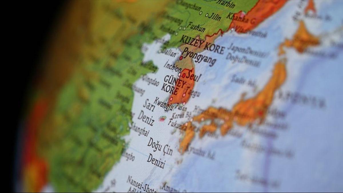 Kuzey Kore Japon Denizi ynne seyir fzeleri frlatt