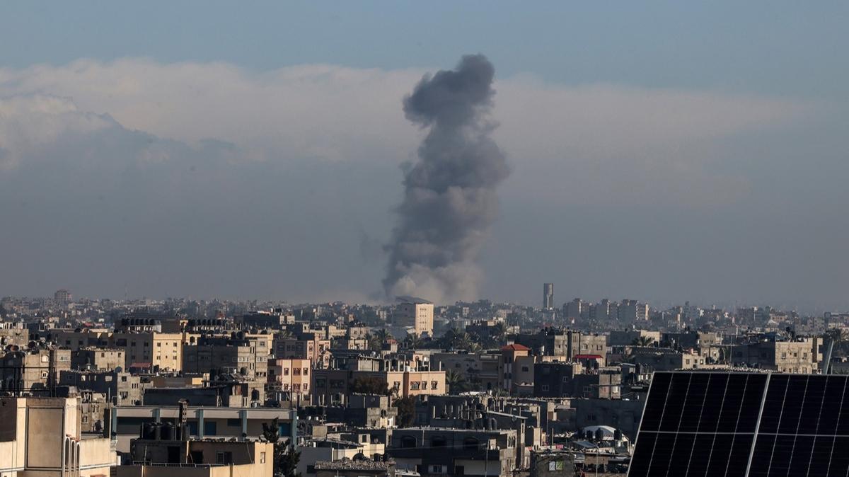 Blinken Katarl mevkida Al Sani ile grt: Gndem Gazze