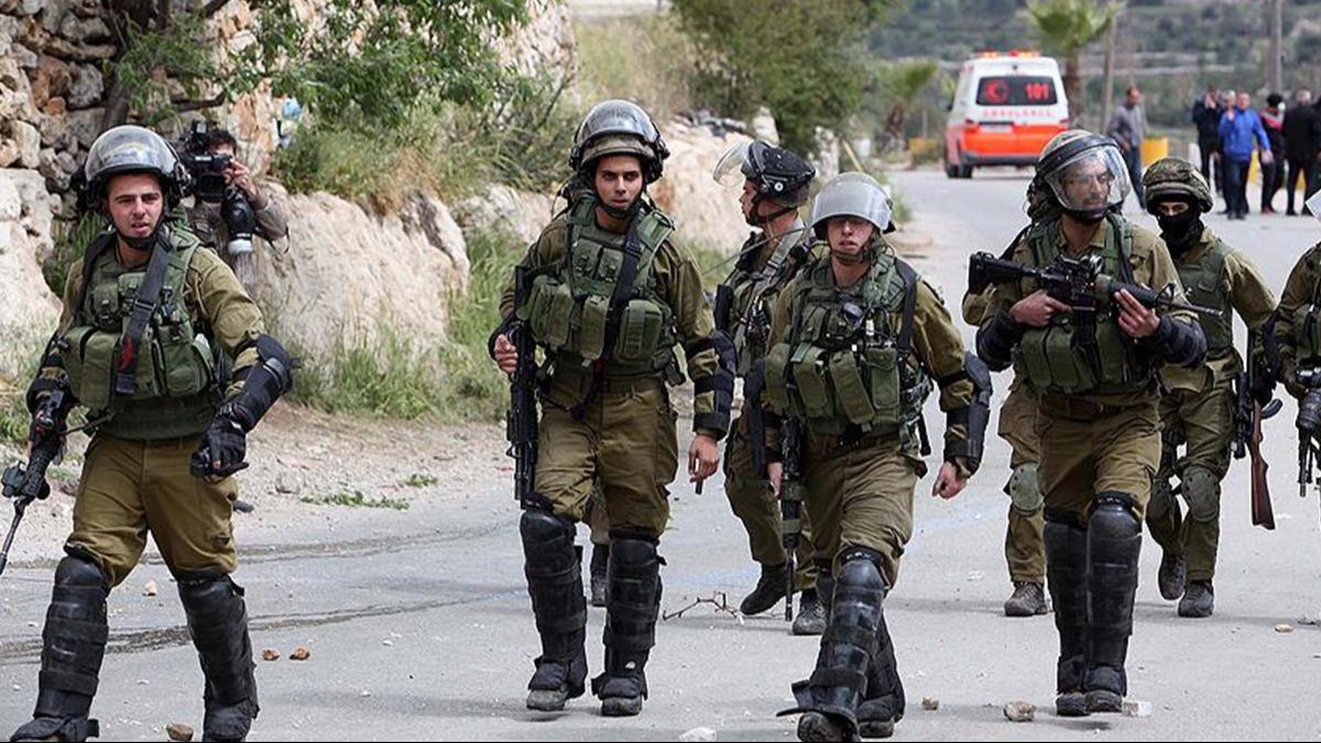 Filistin Kzlay: srail gleri Han Yunus'taki merkezimize ve Emel Hastanesine baskn dzenledi 