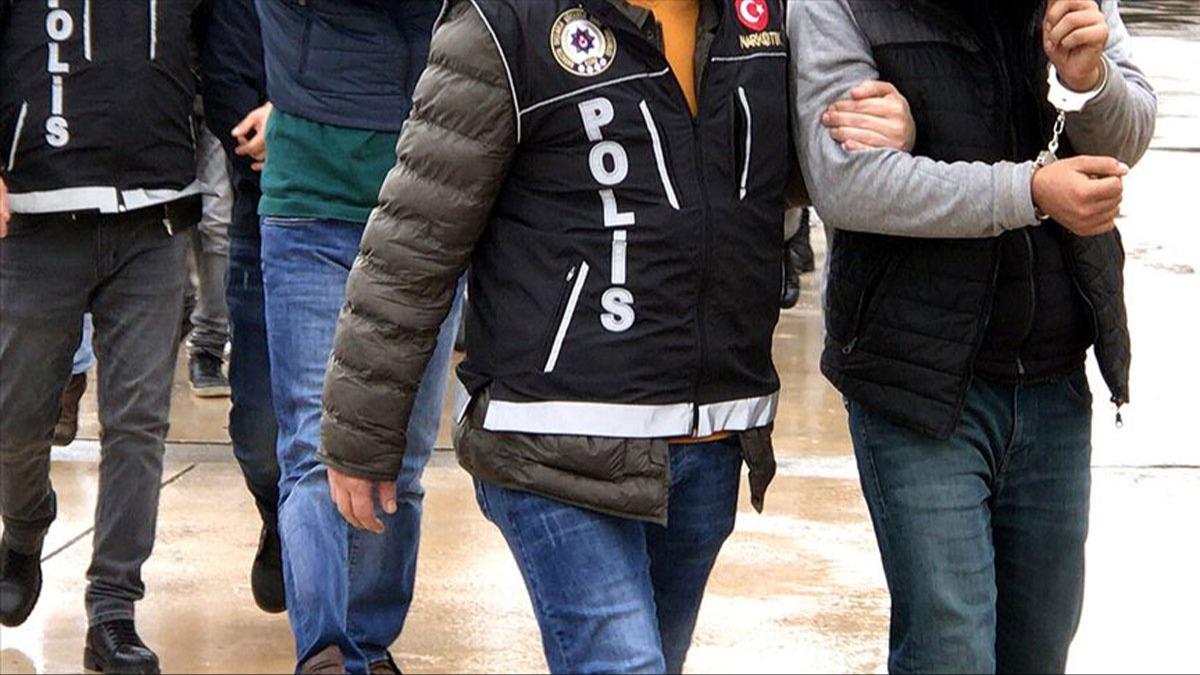 Adana'da uyuşturucu satıcısı tutuklu sanığa hapis ve para cezası verildi