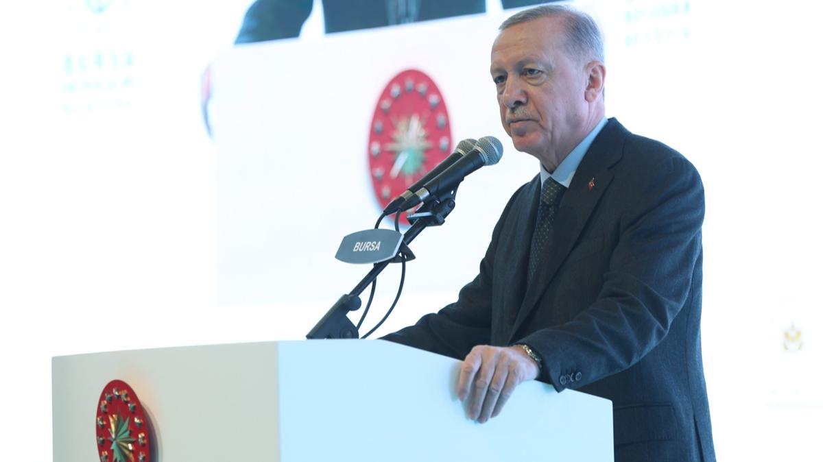 Cumhurbakan Erdoan: 85 milyonu kucaklamaktan dem vuranlar sabah akam kavga ediyor