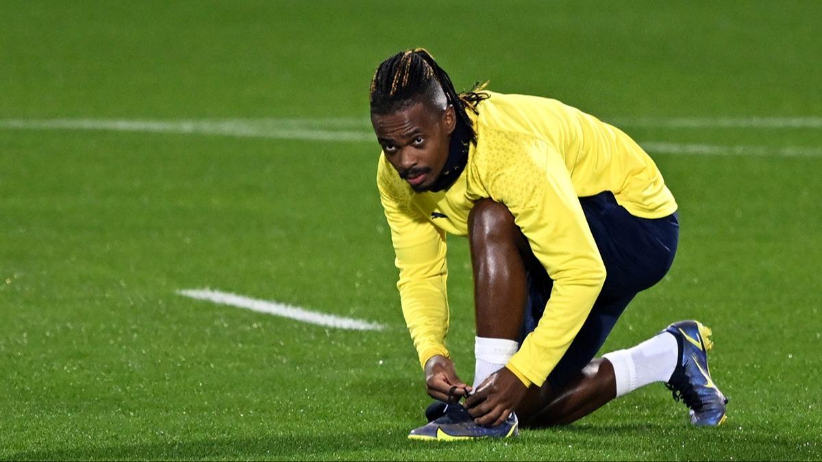 Fenerbahe'de ayrlk! Lincoln Henrique yuvasna dnyor