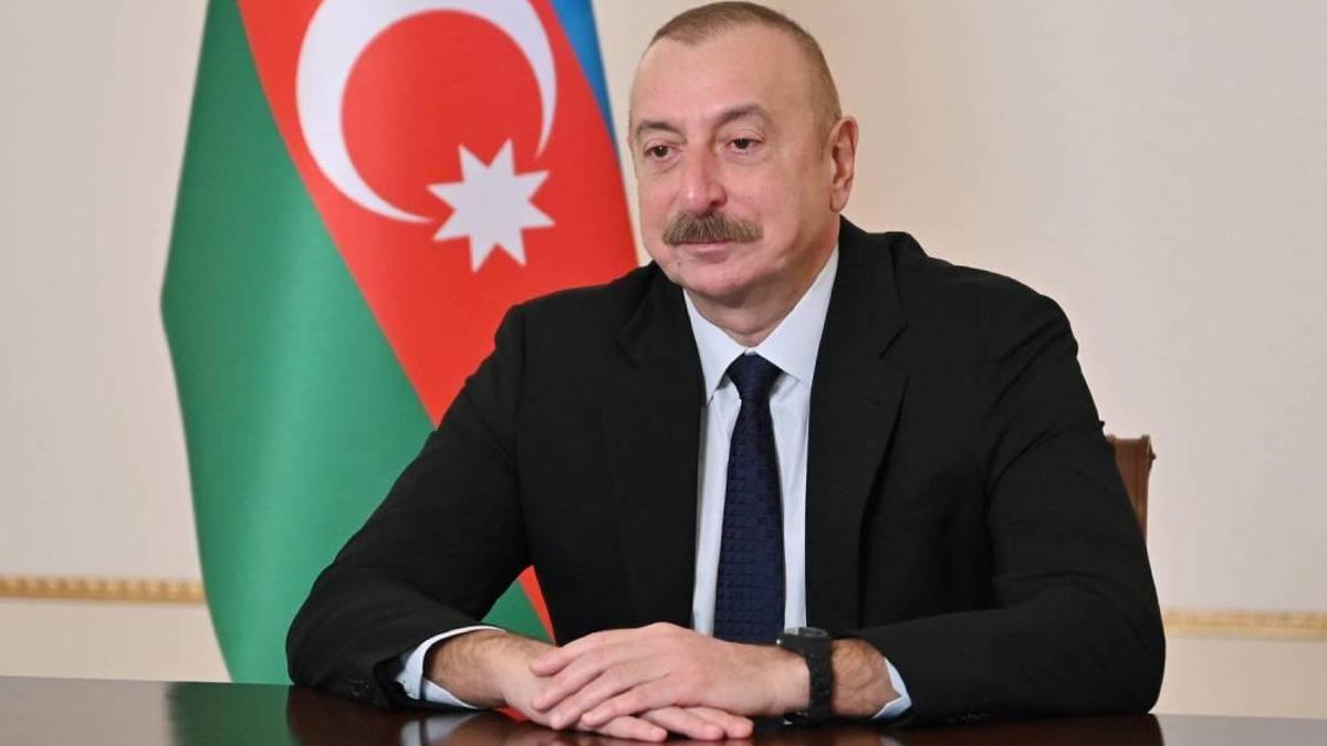 AB'den, Aliyev'e kutlama  