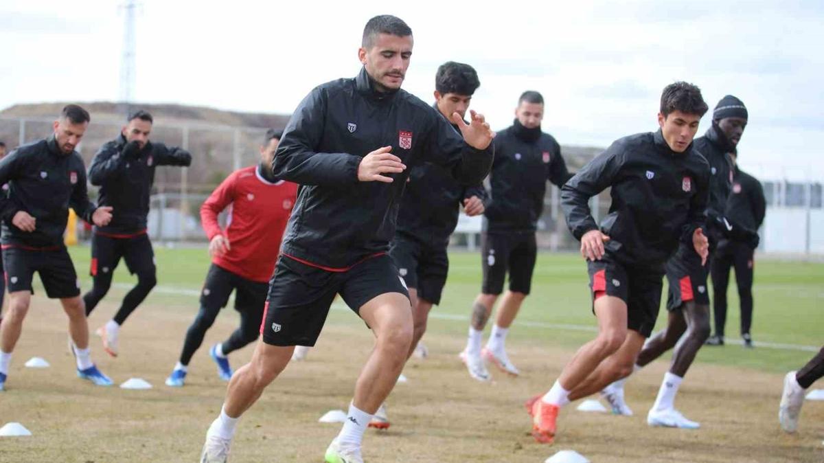 Sivasspor, rakibi Rizespor'a hazrlanyor