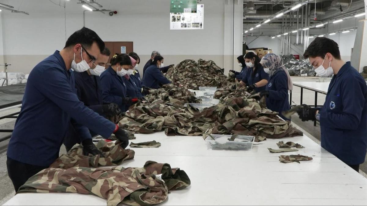 Geri dönüştürülen asker kıyafetleri sayesinde yaklaşık 15 milyonluk tasarruf yapılması hedefleniyor