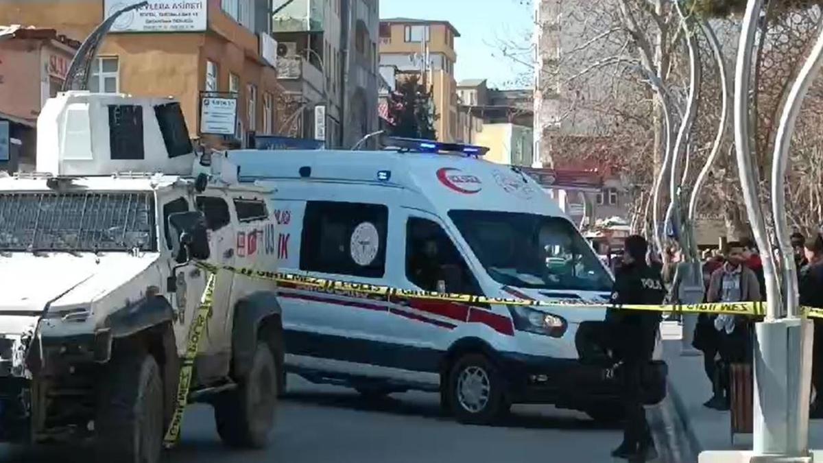 Diyarbakır'da silahlı kavga: 1'i spor kulübü başkanı 3 yaralı