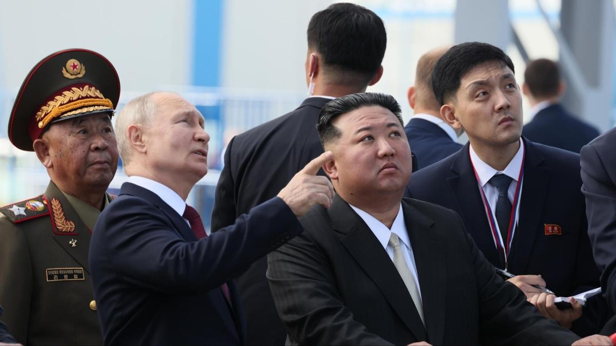 BM karar ihlal edildi! 300 Kuzey Koreli ii Rusya'ya geldi