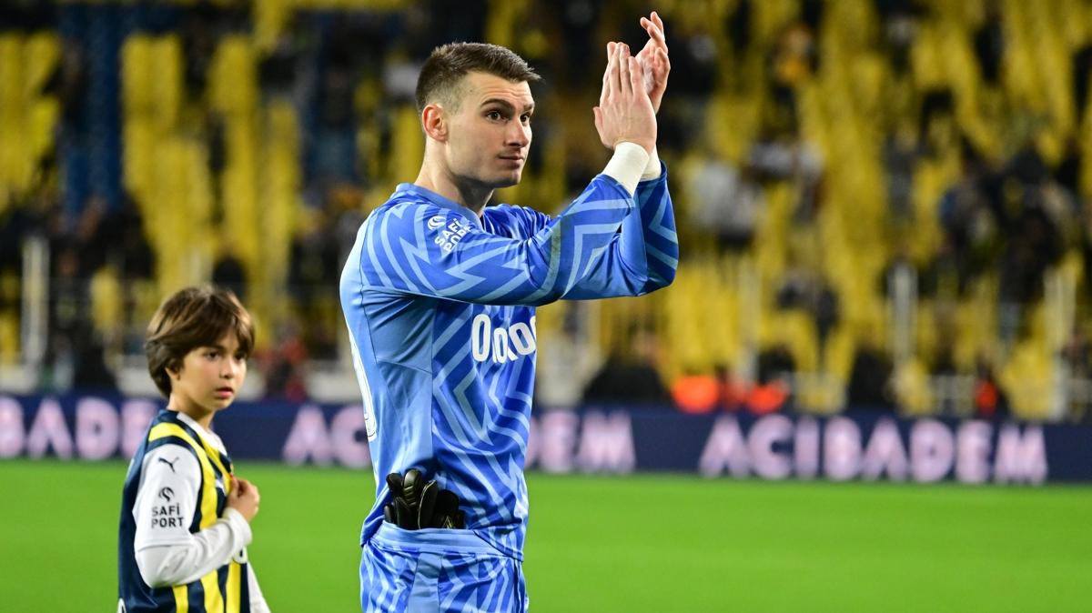 Livakovic'ten antrenr hamlesi! Eski hocas artk Fenerbahe'de