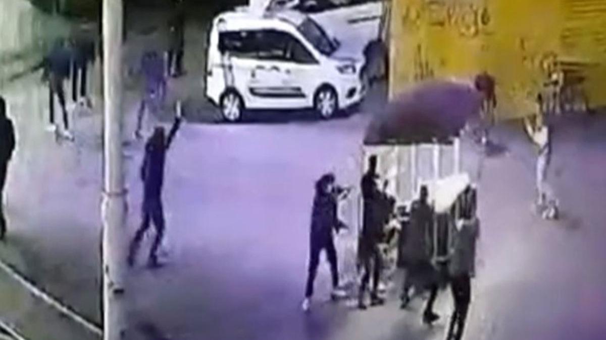 Taksim'de husumetlisine benzettii bir kiiyi vuran saldrgan gzaltna alnd