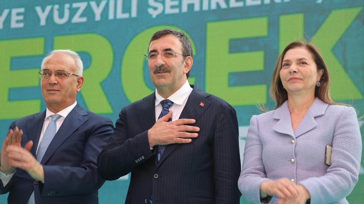 Cumhurbakan Yardmcs Ylmaz: Trkiye Yzyl'nda dnyann lider lkelerinden olmaya devam edeceiz