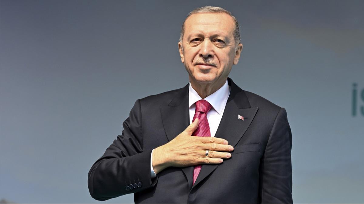 Cumhurbakan Erdoan: Beklentiniz hizmetse AK Parti ve Cumhur ttifak olarak biz buradayz