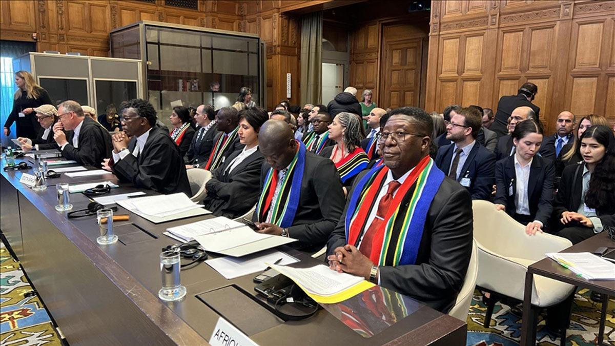 Gney Afrika heyeti, srail'i mahkemenin tedbir kararlarna uymamakla sulad