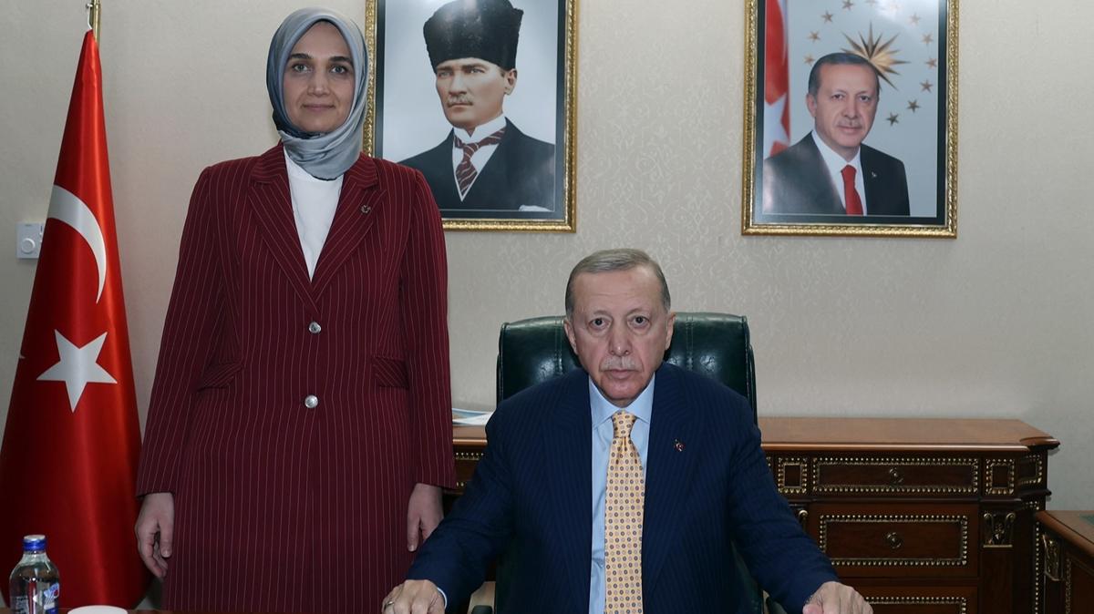 Cumhurbakan Erdoan, Afyonkarahisar Valiliini ziyaret etti