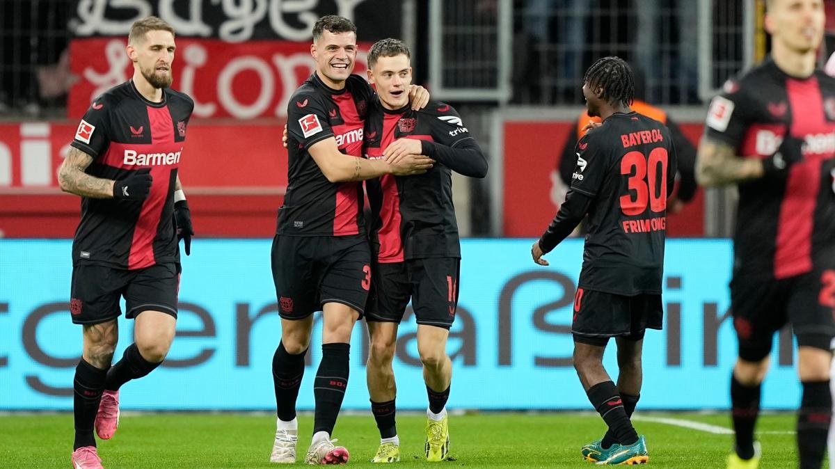 Bayer Leverkusen doludizgin!