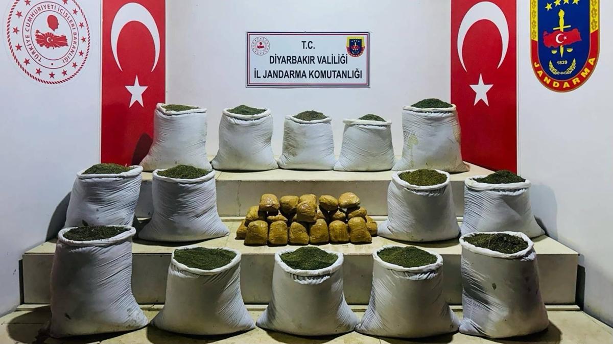 Diyarbakr'da 381 kilogram esrar ele geirildi