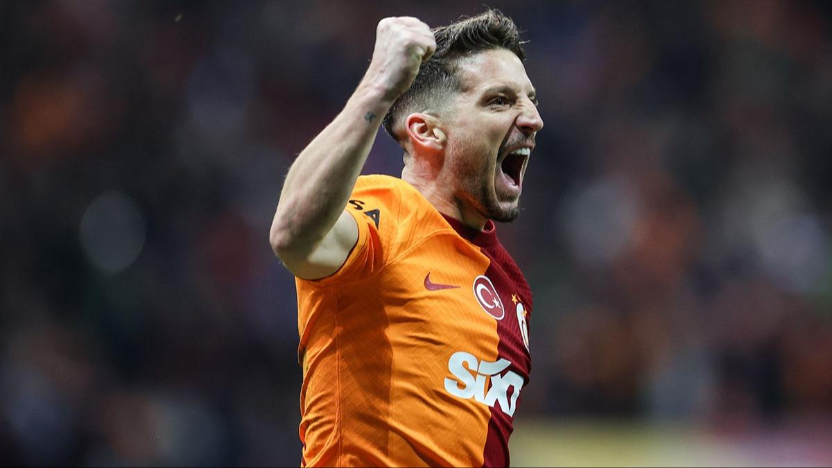 Galatasaray'da 10 numara harekat! Dries Mertens'in yerine iki aday