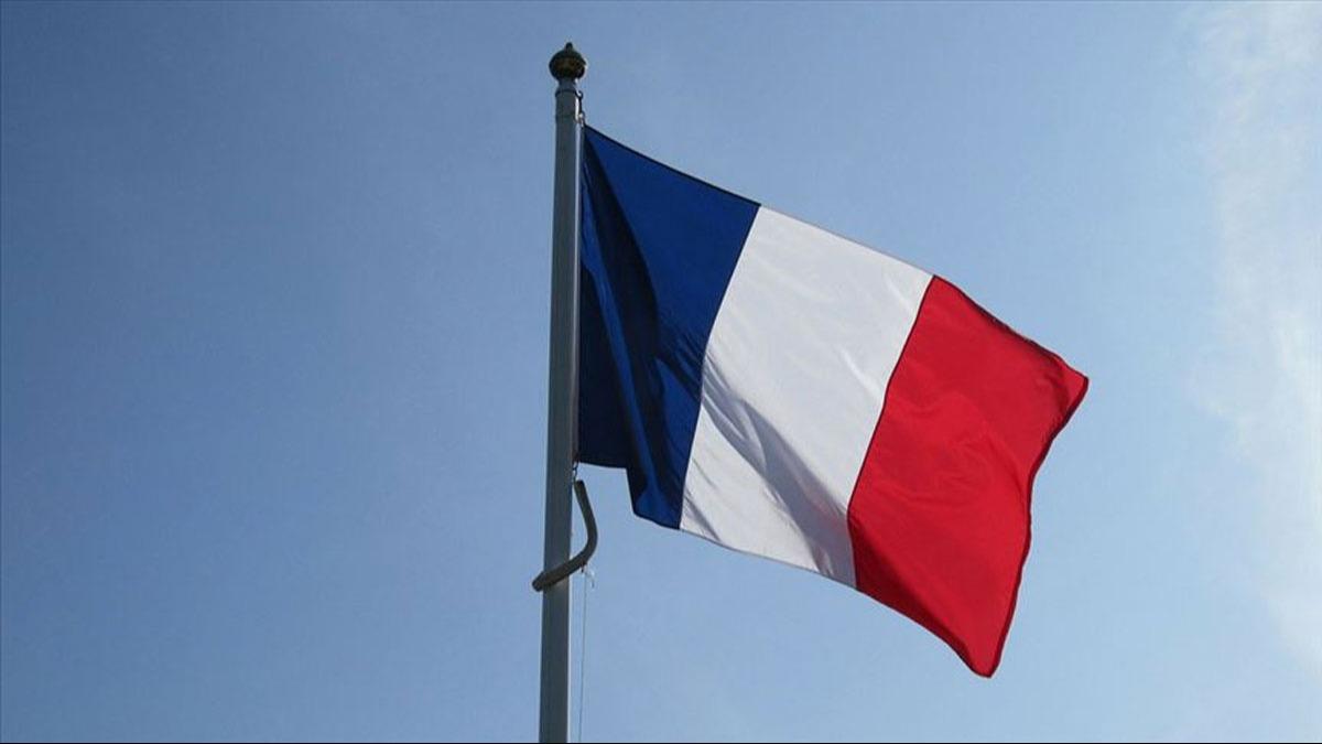 Fransa hkmetinden zel Mslman okuluna ilikin skandal karar!