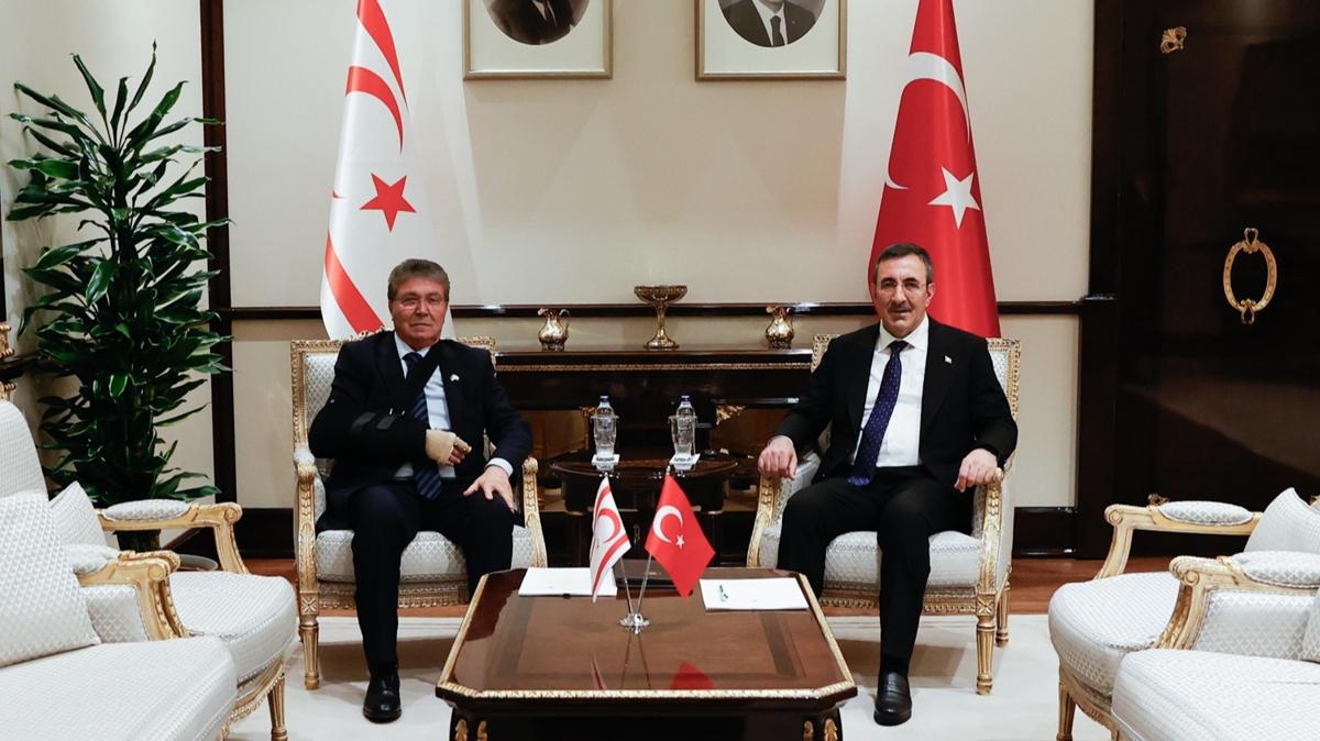 Cumhurbakan Yardmcs Ylmaz, KKTC Babakan stel ile grt
