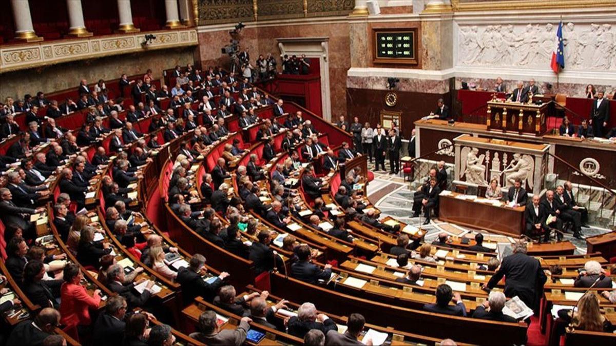 Fransz Milletvekili Portes: srail Bykelisini topraklarmzdan kovmalyz