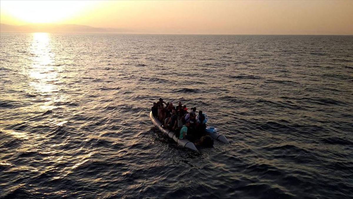Ayvalk aklarnda Midilli Adas'na gitmeye alan 39 dzensiz gmen yakaland