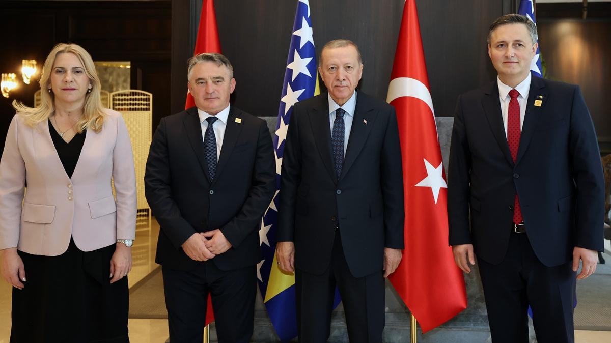 Cumhurbakan Erdoan'n Antalya diplomasisi srd