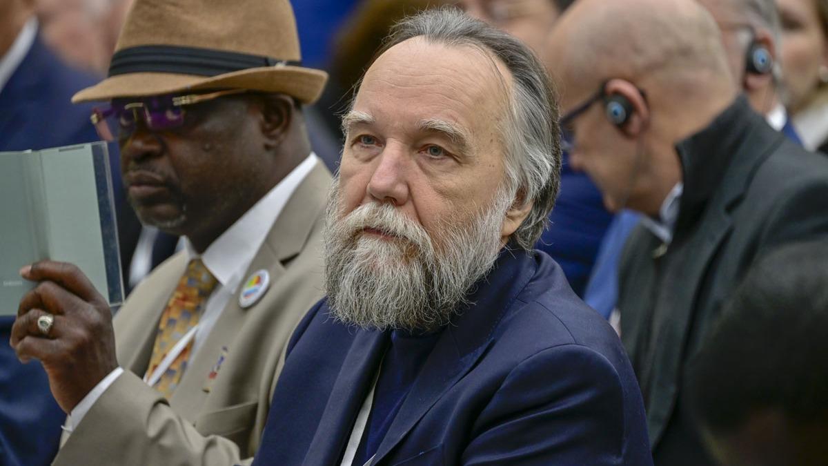 Dugin: Trkiye'nin tarafszl bizim iin ok deerli