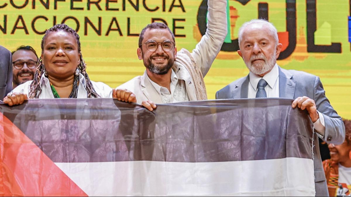 Brezilya Devlet Bakan Lula da Silva'dan srail'i kzdracak hareket! Filistin bayra atlar