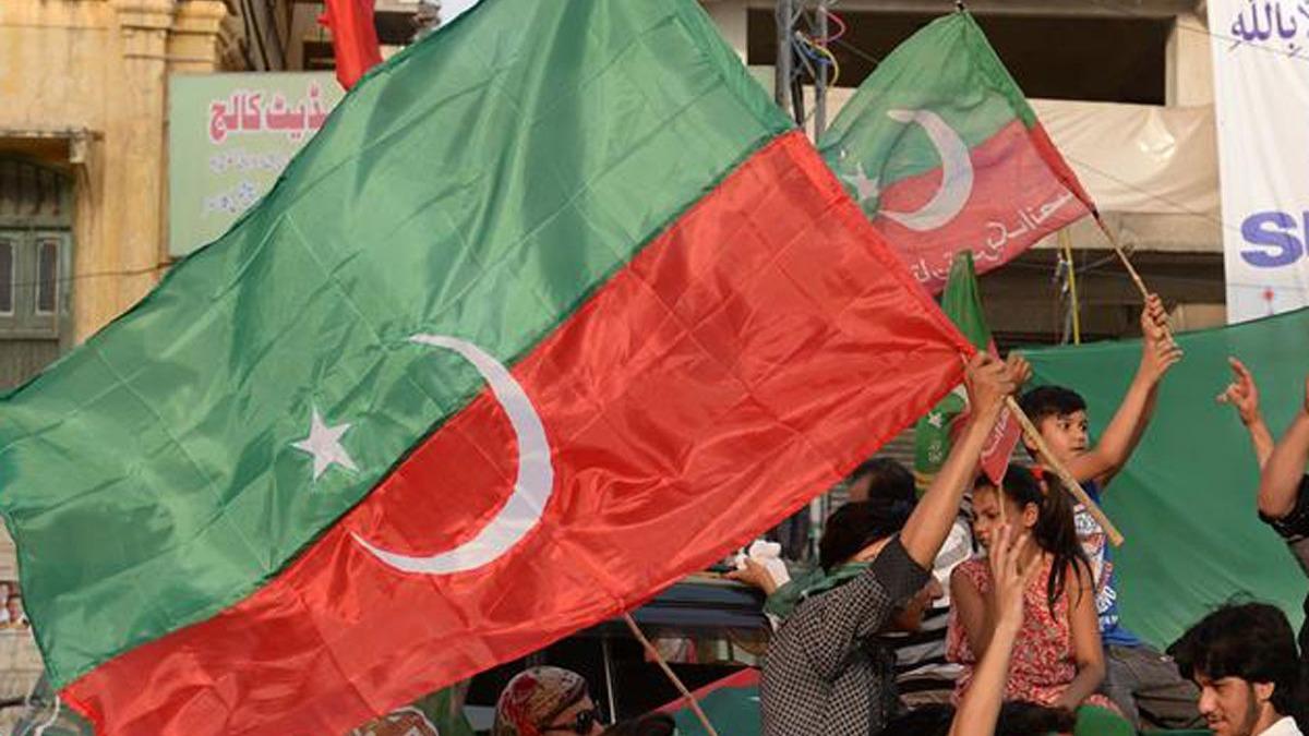 Pakistan'da cumhurbakan seiminde Asf Ali Zerdari, ikinci kez seildi