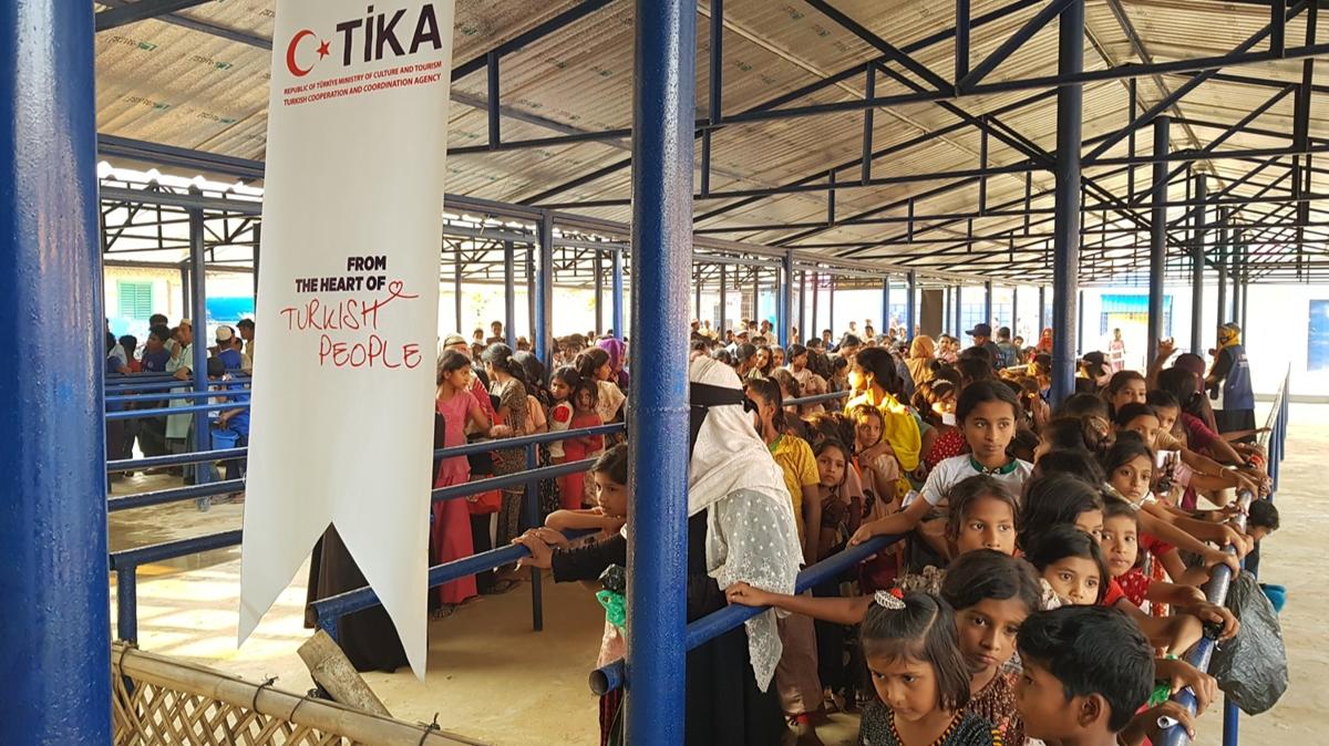 TKA'dan Banglade'teki Arakanl Mslmanlara iftar 