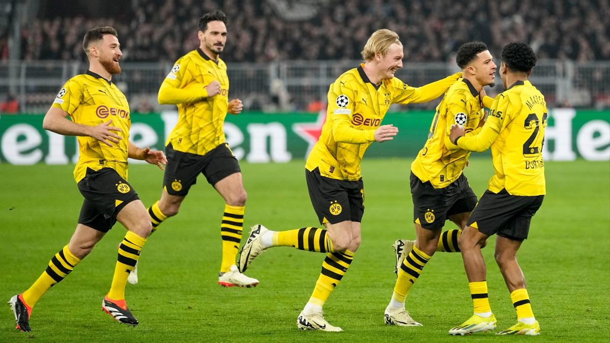 Borussia Dortmund evinde rahat turlad!