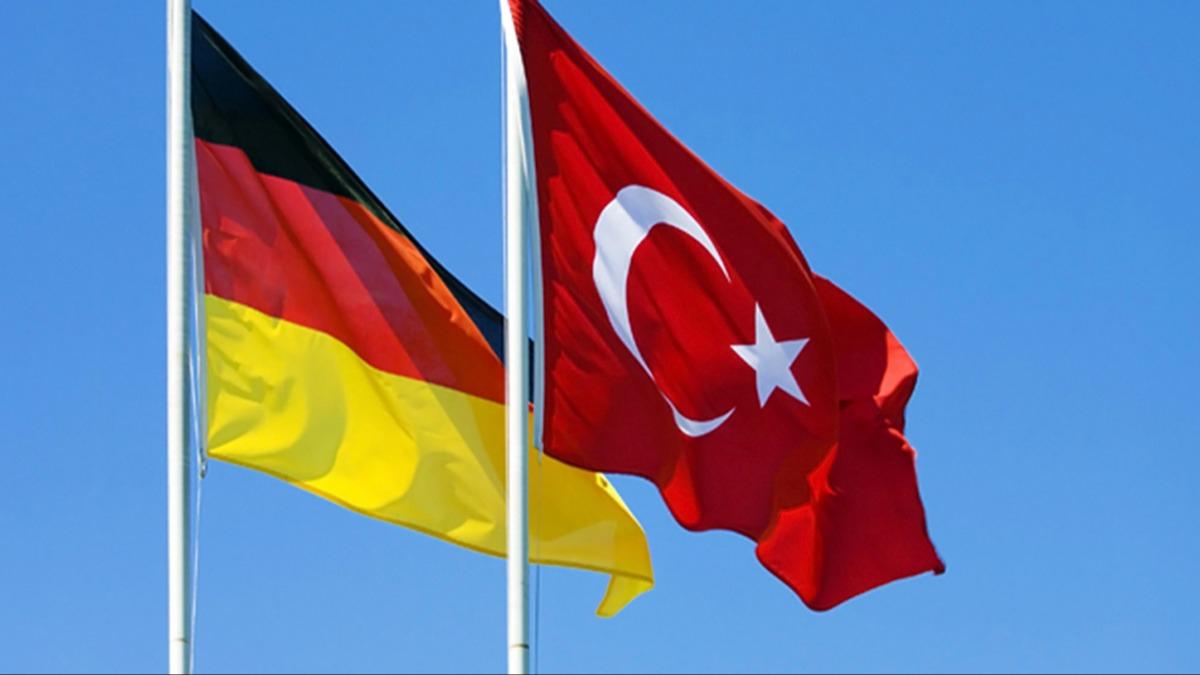 Trkiye'den Almanya'ya ar! ''Parlak bir dnem olacak''
