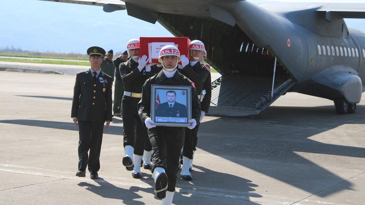 Cumhurbakan Erdoan'dan ehit askerin ailesine basal mesaj