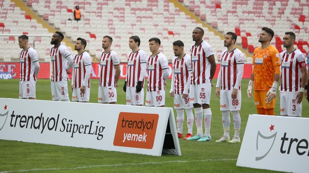 Sivasspor, Adana Demirspor deplasmannda