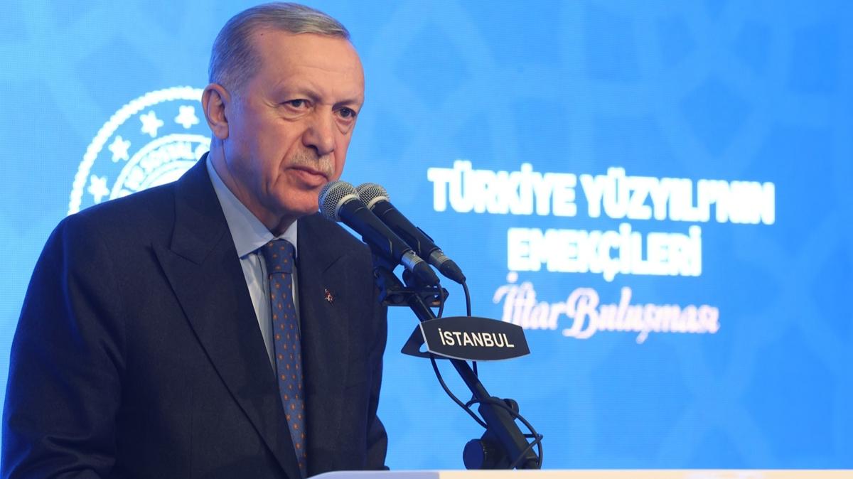 Cumhurbakan Erdoan'dan memurlarn toplu szleme ikramiyesini iptal ettiren CHP'ye tepki: Budamaya alyorlar