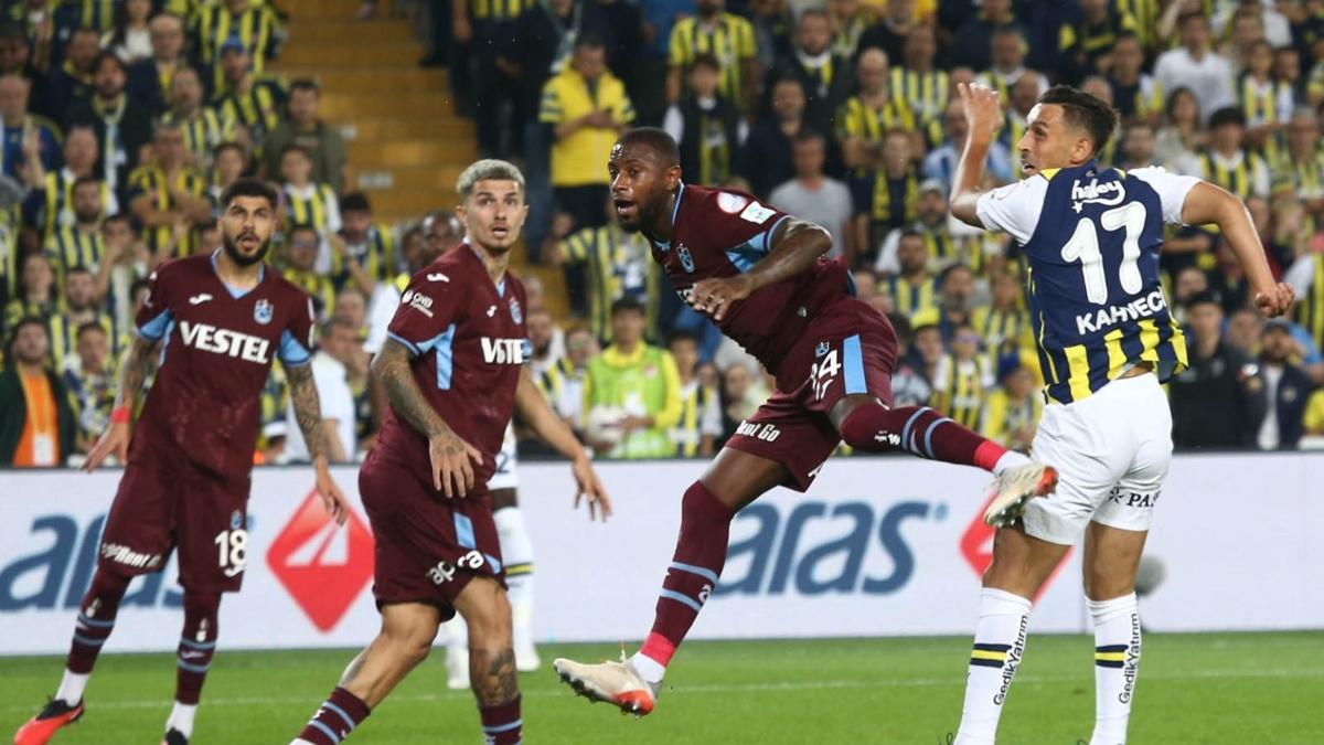 Fenerbahe, kritik Trabzonspor deplasmannda